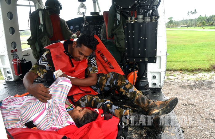 SLAF Assists flood-affected countrymen