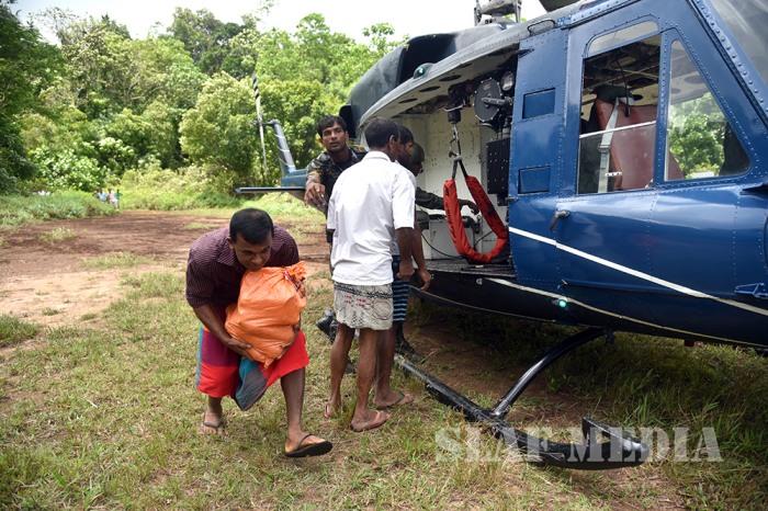 SLAF Assists flood-affected countrymen