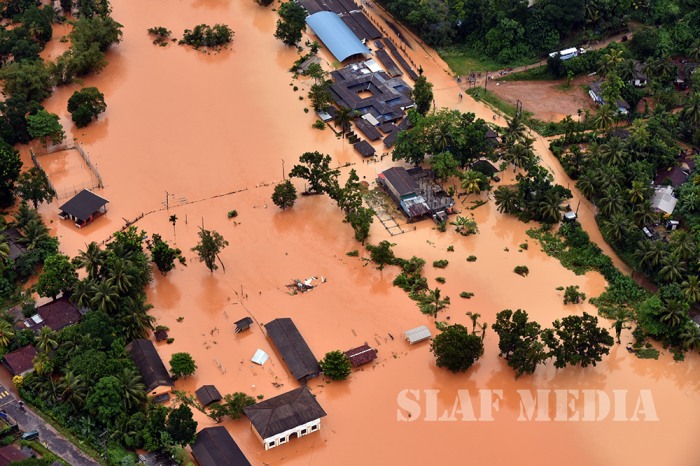 SLAF Assists flood-affected countrymen