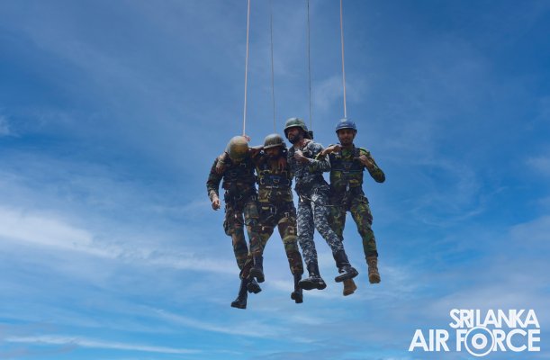 NO 05 JUNGLE WARFARE AND HELIBORNE OPERATION COURSE FOR SISTER SERVICES CONCLUDES AT MORAWEWA