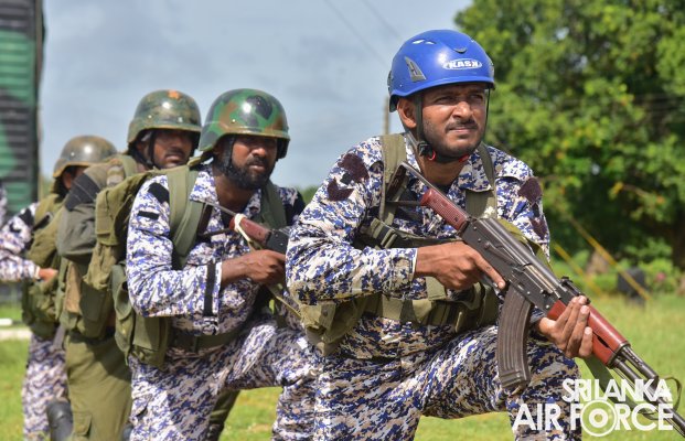 NO 05 JUNGLE WARFARE AND HELIBORNE OPERATION COURSE FOR SISTER SERVICES CONCLUDES AT MORAWEWA