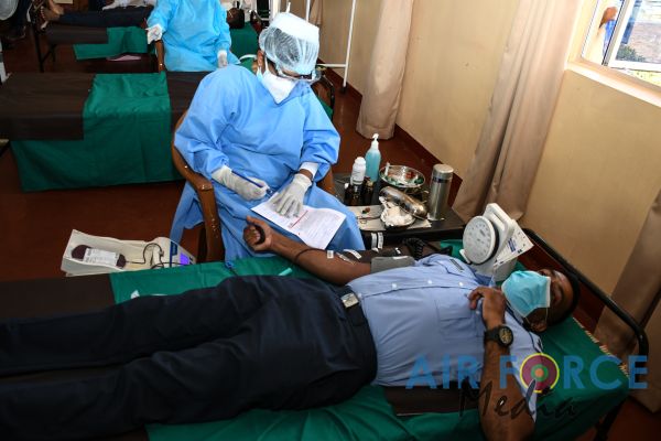 SLAF BASE
HINGURAKGODA CONDUCTS BLOOD DONATION CAMPAIGN