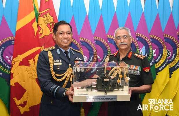 THE CHIEF OF ARMY STAFF OF THE INDIAN ARMY CALLS ON THE COMMANDER OF THE SRI LANKA AIR FORCE