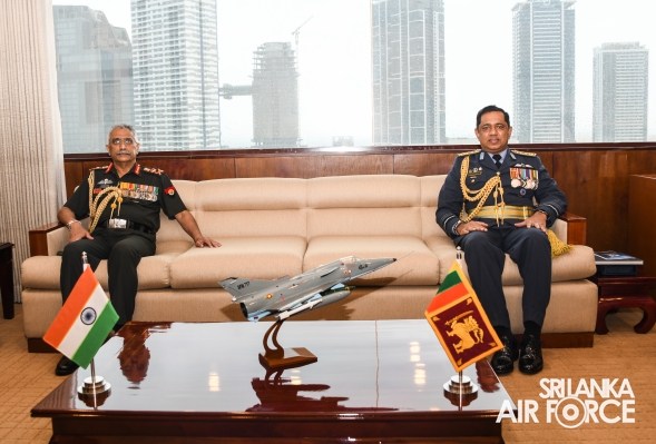 THE CHIEF OF ARMY STAFF OF THE INDIAN ARMY CALLS ON THE COMMANDER OF THE SRI LANKA AIR FORCE