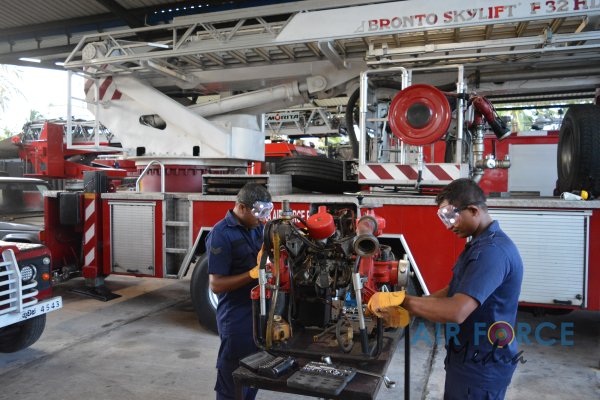 FIRE
SCHOOL & FIRE TENDER MAINTENANCE SQUADRON CELEBRATES 5TH
ANNIVERSRY