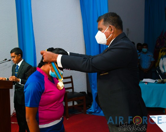 SLAF BASE HINGURAKGODA AND SLAF STATION COLOMBO WINS MEN’S AND WOMEN’S INTER UNIT POWERLIFTING CHAMPIONSHIP 2021