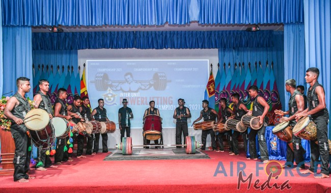 SLAF BASE HINGURAKGODA AND SLAF STATION COLOMBO WINS MEN’S AND WOMEN’S INTER UNIT POWERLIFTING CHAMPIONSHIP 2021