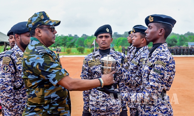 No 12 and 13 Regimental Special Force Basic Courses Pass Out at
Morawewa
