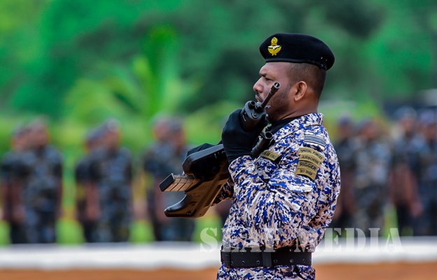 No 12 and 13 Regimental Special Force Basic Courses Pass Out at
Morawewa