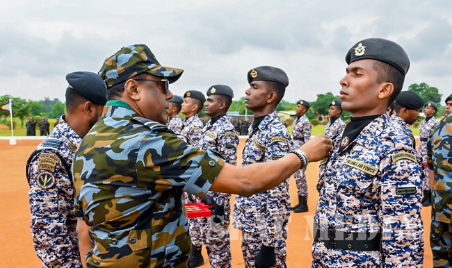 No 12 and 13 Regimental Special Force Basic Courses Pass Out at
Morawewa