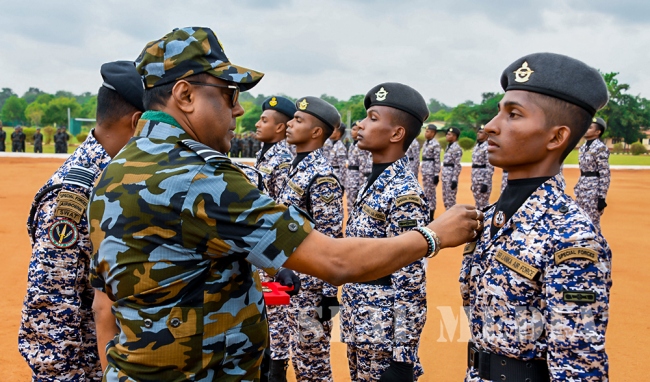 No 12 and 13 Regimental Special Force Basic Courses Pass Out at
Morawewa