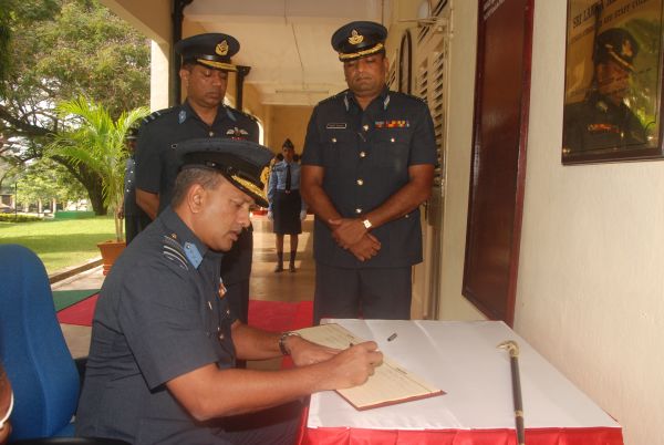 No. 37 Junior Commanders Course and Graduation Ceremony