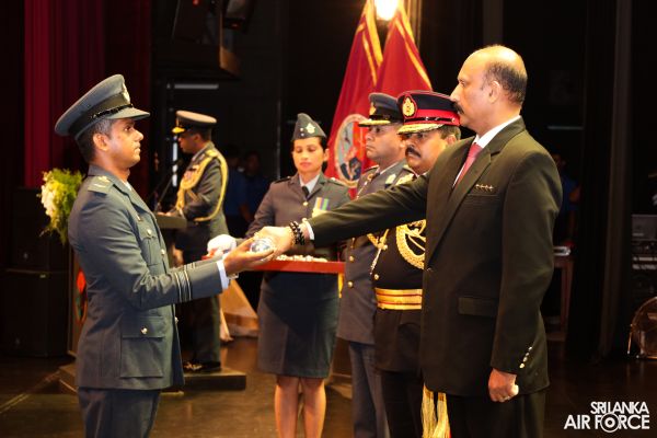 NO 16 DEFENCE SERVICES COMMAND AND STAFF COURSE GRADUATION HELD AT THE NELUM POKUNA THEATRE