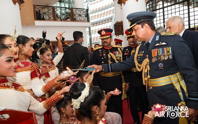 NO 16 DEFENCE SERVICES COMMAND AND STAFF COURSE GRADUATION HELD AT THE NELUM POKUNA THEATRE