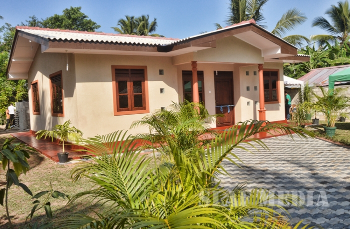 11th ‘Guwan Lak Sevana’ House Handed Over