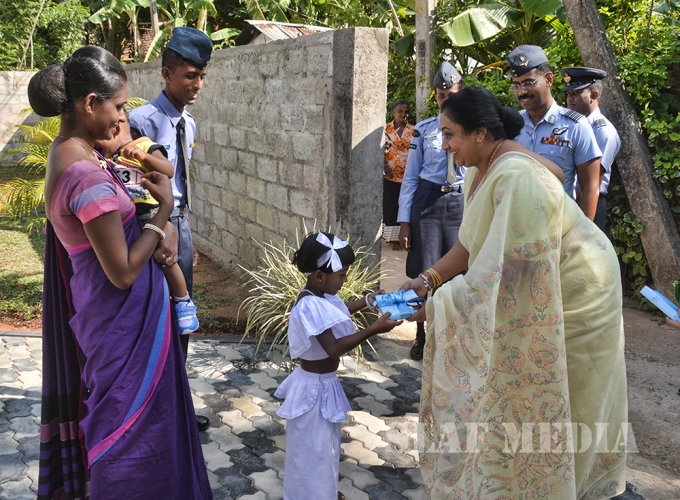 11th ‘Guwan Lak Sevana’ House Handed Over