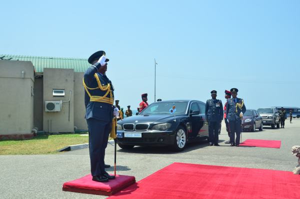 SLAF Commander visits Chief of Defence Staff and Army Commander