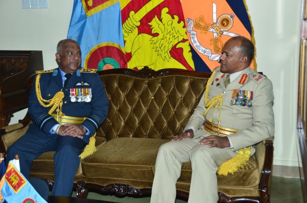 SLAF Commander visits Chief of Defence Staff and Army Commander