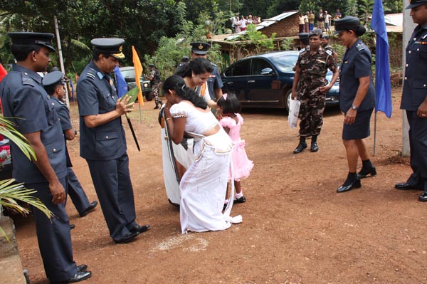 14th House Donation By SLAF Seva Vanitha Unit