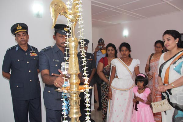 14th House Donation By SLAF Seva Vanitha Unit
