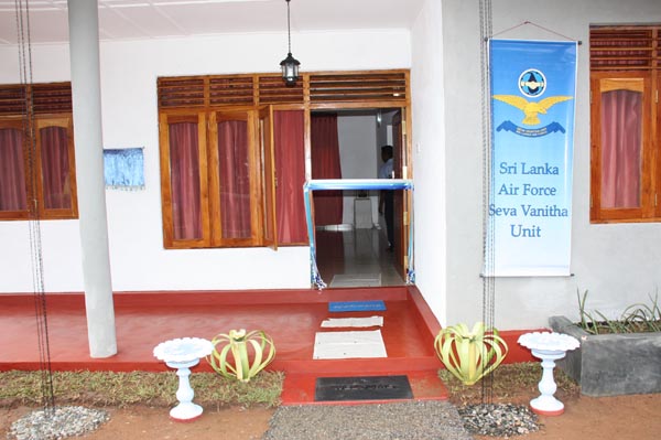 14th House Donation By SLAF Seva Vanitha Unit