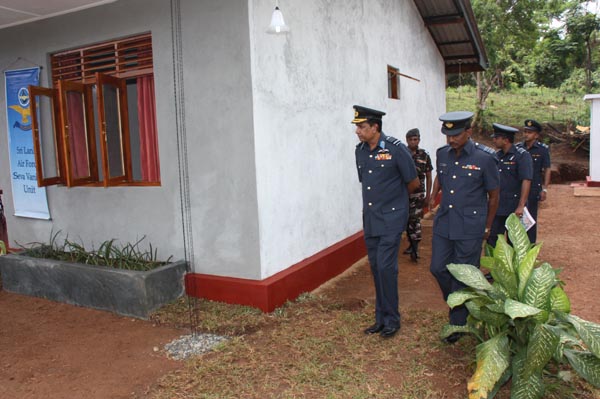 14th House Donation By SLAF Seva Vanitha Unit