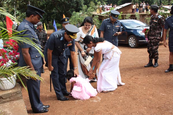 14th House Donation By SLAF Seva Vanitha Unit