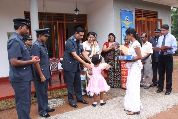 14th House Donation By SLAF Seva Vanitha Unit