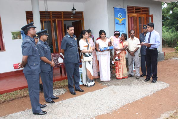 14th House Donation By SLAF Seva Vanitha Unit