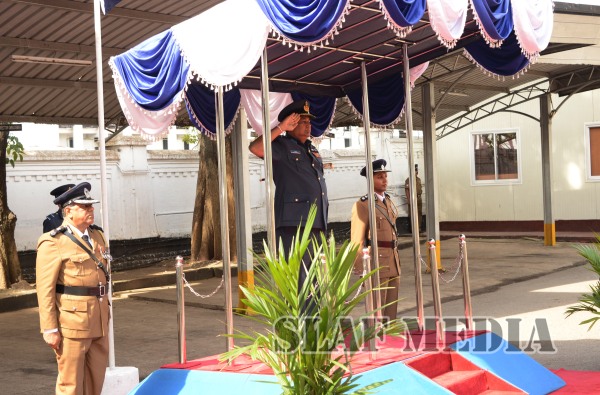 Commander
of the Air Force visits IGP
