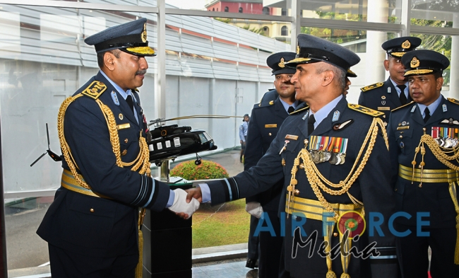 The 17th Commander of the Sri Lanka Air Force Assumes Duties at AFHQ