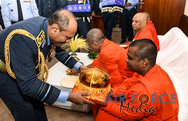 The 17th Commander of the Sri Lanka Air Force Assumes Duties at AFHQ