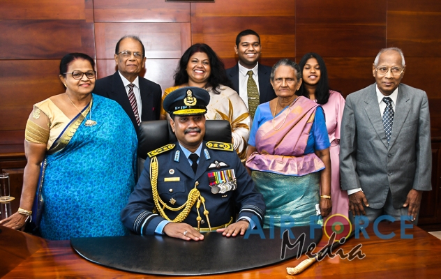 The 17th Commander of the Sri Lanka Air Force Assumes Duties at AFHQ