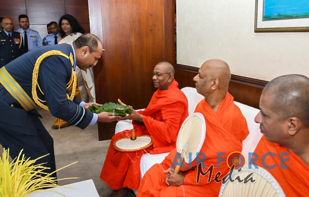 The 17th Commander of the Sri Lanka Air Force Assumes Duties at AFHQ