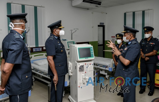 Outgoing Commander Bids Farewell to the Entire SLAF
