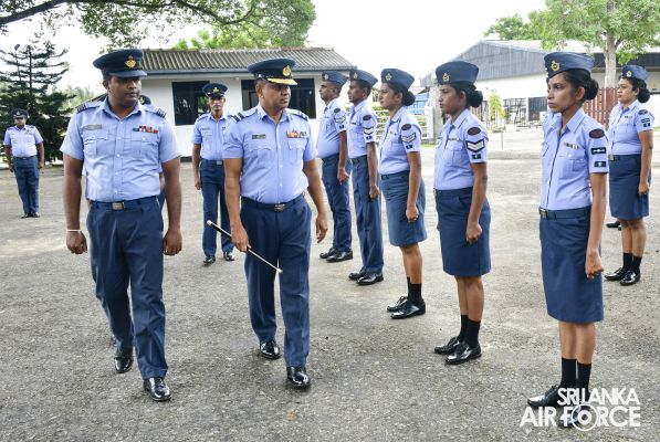 CHANGE OF COMMAND AT NO. 1 SUPPLY AND MAINTENANCE DEPOT, SLAF BASE KATUNAYAKE