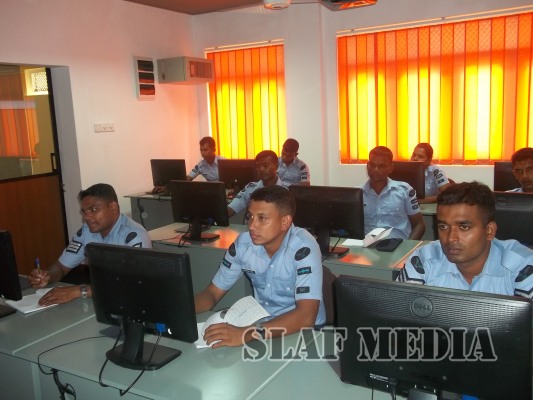 SLAF Stn Amp commences Computer General Designer Course