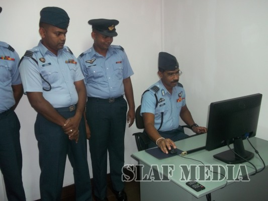 SLAF Stn Amp commences Computer General Designer Course