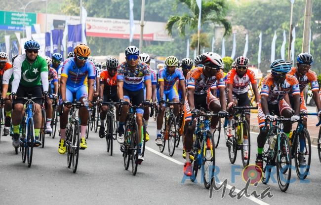 SLAF Cyclist, Leading Aircraftman Sanju Deemantha Wins 1st Leg of Guwan Hamuda Papedi Sawariya 2020