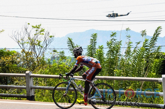 SLAF Cyclist, Leading Aircraftman Sanju Deemantha Wins 1st Leg of Guwan Hamuda Papedi Sawariya 2020