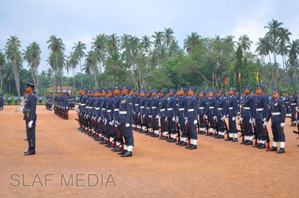 කටුනායක ගුවන් හමුදා කදවුරේ වාර්ෂික ගුවන් හමුදාපති පරීක්ෂනය