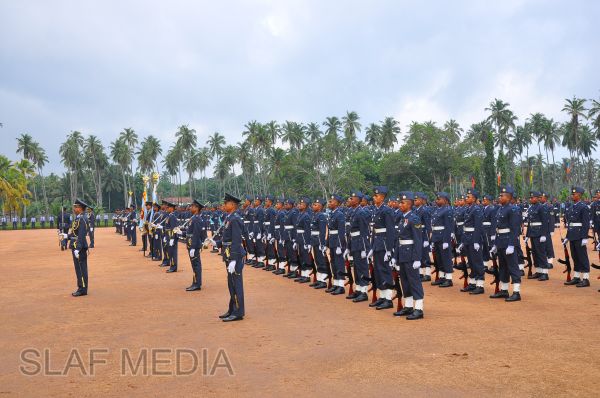 කටුනායක ගුවන් හමුදා කදවුරේ වාර්ෂික ගුවන් හමුදාපති පරීක්ෂනය