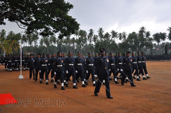 කටුනායක ගුවන් හමුදා කදවුරේ වාර්ෂික ගුවන් හමුදාපති පරීක්ෂනය