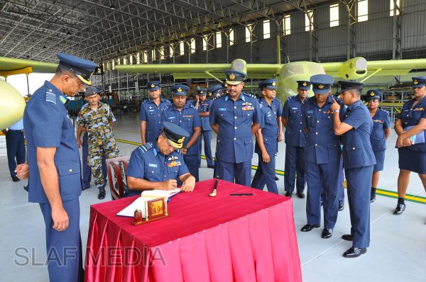 කටුනායක ගුවන් හමුදා කදවුරේ වාර්ෂික ගුවන් හමුදාපති පරීක්ෂනය