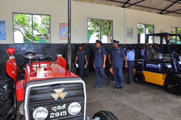 කටුනායක ගුවන් හමුදා කදවුරේ වාර්ෂික ගුවන් හමුදාපති පරීක්ෂනය