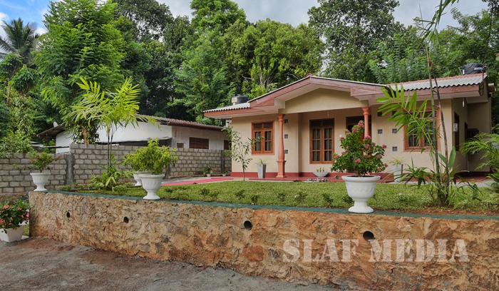 Handing Over of 20th ‘Guwan Lak Sevana’ House