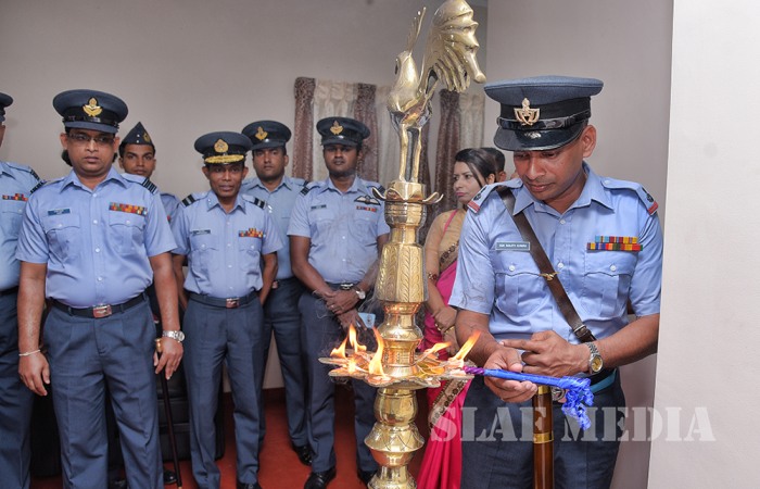 Handing Over of 20th ‘Guwan Lak Sevana’ House