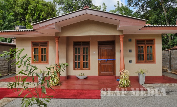 Handing Over of 20th ‘Guwan Lak Sevana’ House