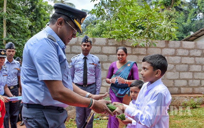 Handing Over of 20th ‘Guwan Lak Sevana’ House