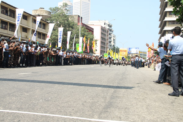 விமானப்படை சைக்களோட்டப்போட்டியின் மூன்றாம் நாள் முடிவு’ reaches Colombo
